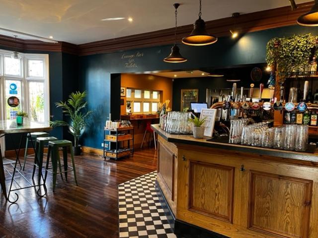 The Admiral Cunningham Hotel แบล็กเนลล์ ภายนอก รูปภาพ